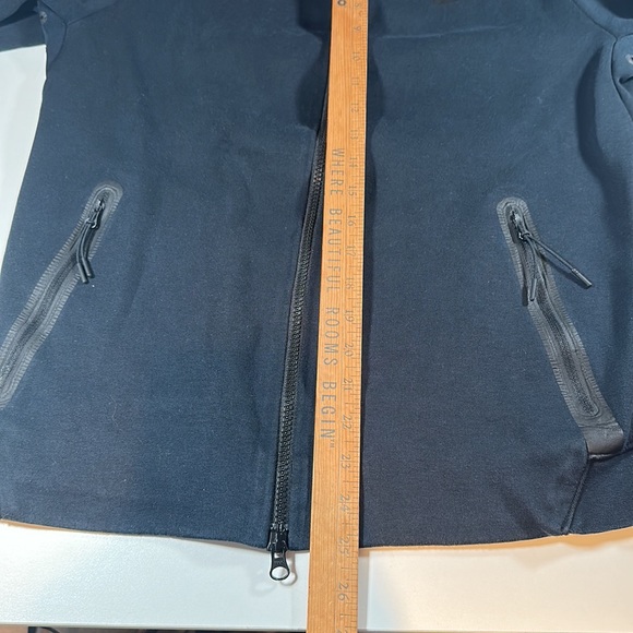 Men’s Nike Tech Fleece Track Jacket Black Long Sleeve sz S - Picture 4 of 5